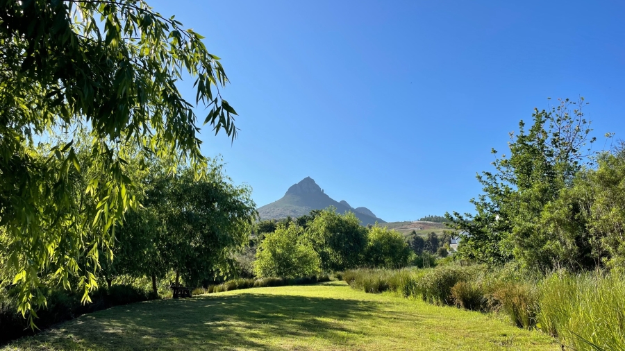 4 Bedroom Property for Sale in La Roche Western Cape